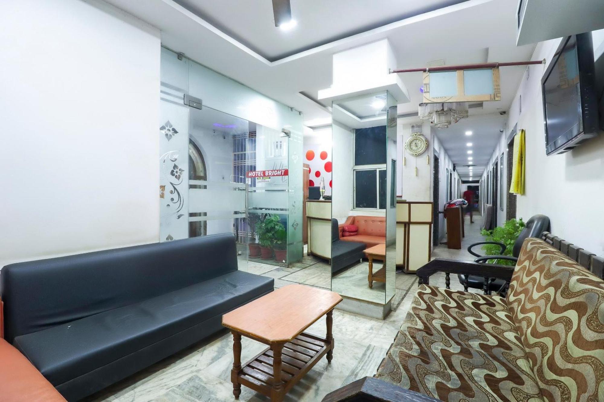 SPOT ON 66374 Hotel Bright Jamshedpur Exterior foto